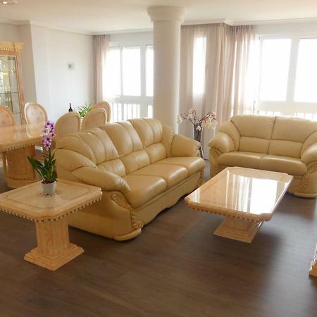 トレモリノスDuplex La Carihuela 1ª Linea De Playa Apartamento Costa Del Solアパートメント エクステリア 写真